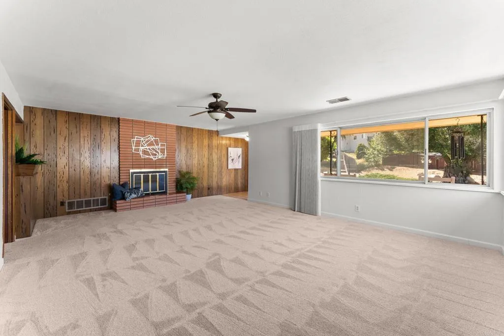 Additional image 5 of 635 Pine Tree Lane, Vista, CA 92081