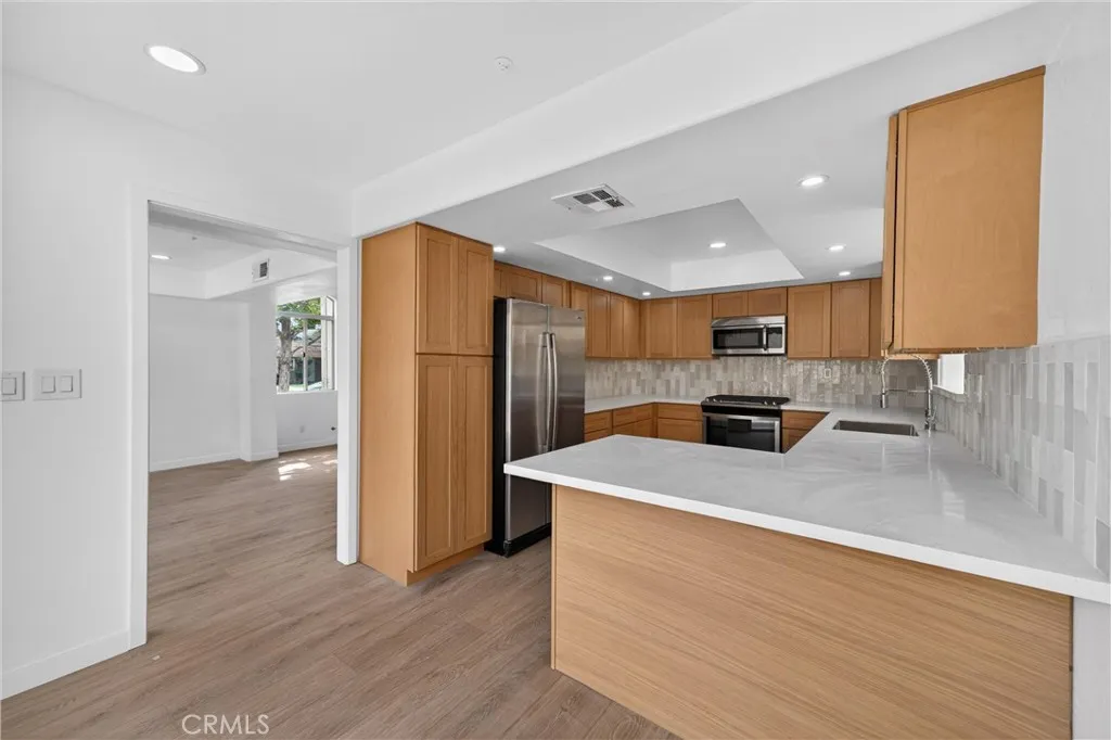 Additional image 9 of 15003 Alda Pl, North Hills, CA 91343