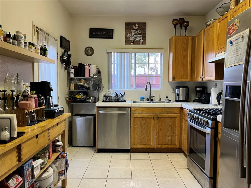 Additional image 13 of 17726 Kinzie St, Northridge, CA 91325