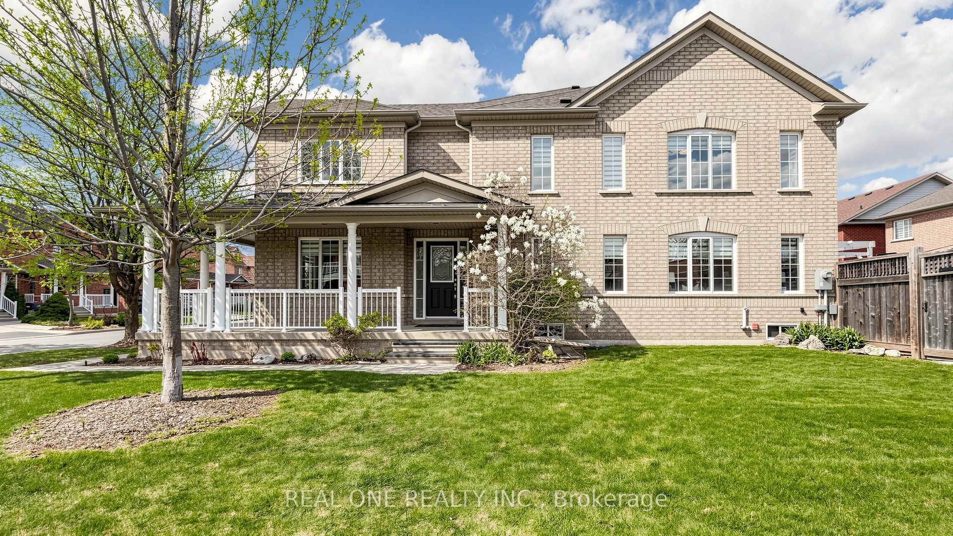 Additional image 3 of 3265 Springrun Way, Mississauga, ON, L5M 6T1