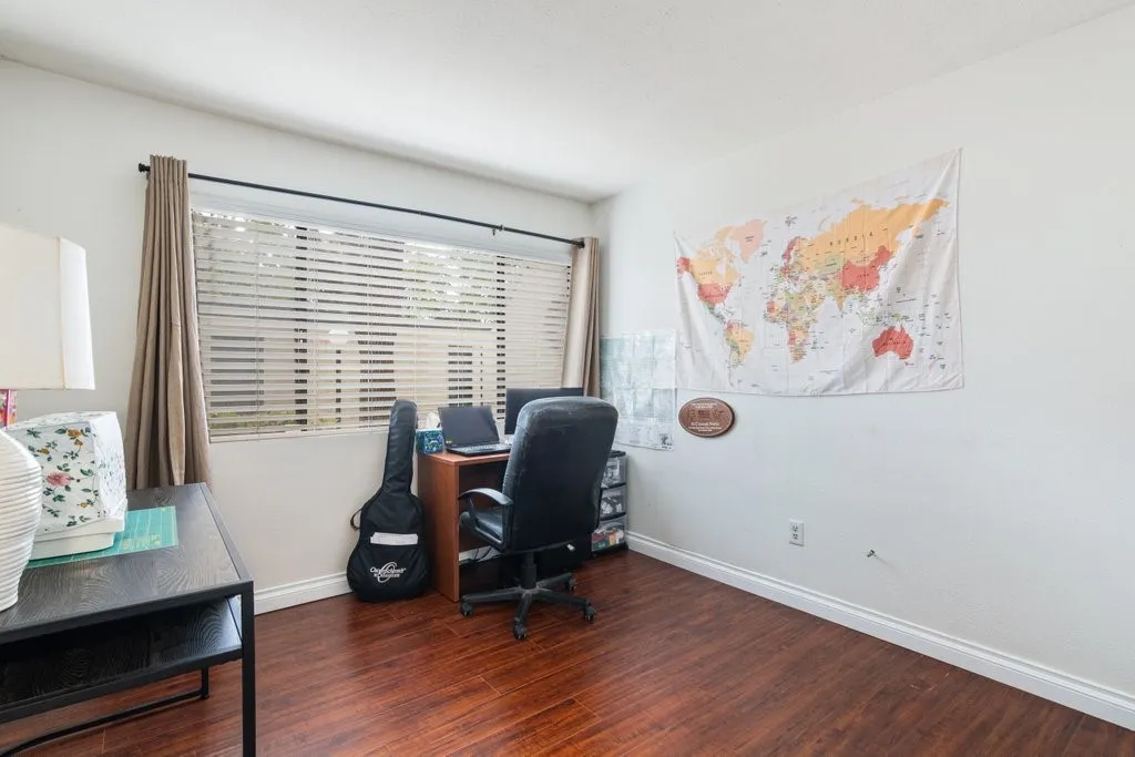 Additional image 18 of 379 N Melrose Dr Unit E, Vista, CA 92083