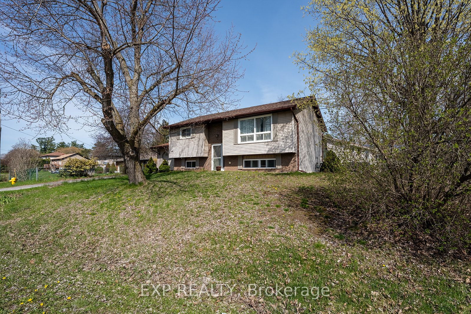 Additional image 2 of 45 Roth Street, Essa, ON, L0M 1B0