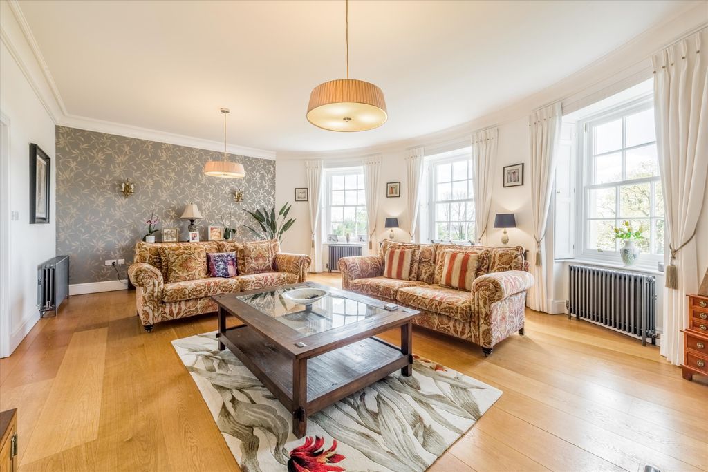 Additional image 7 of 2 bed flat for saleGoring Place, Wrotham, Sevenoaks, Kent TN15