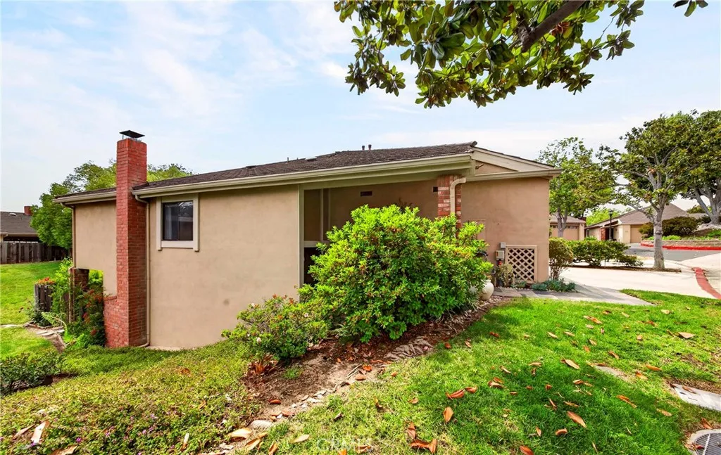Additional image 110 of 802 W Glenwood Circle, Fullerton, CA 92832