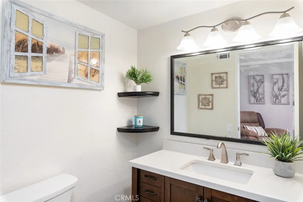 Additional image 15 of 974 Nottingham Dr, Corona, CA 92880