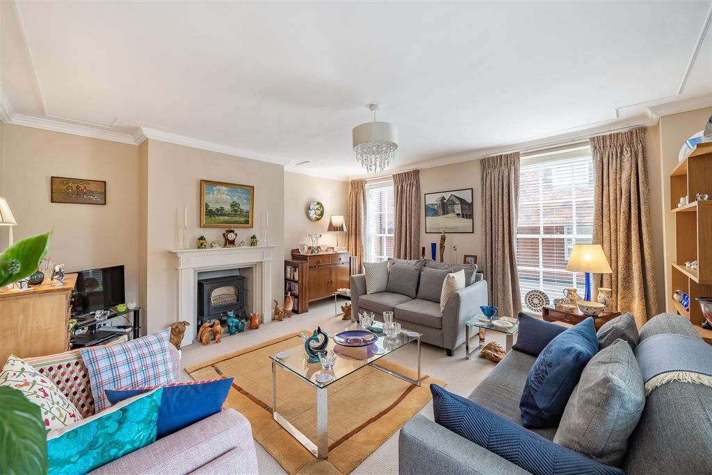 Additional image 7 of 5 bed end terrace house for saleSt. James Close, Poole BH15