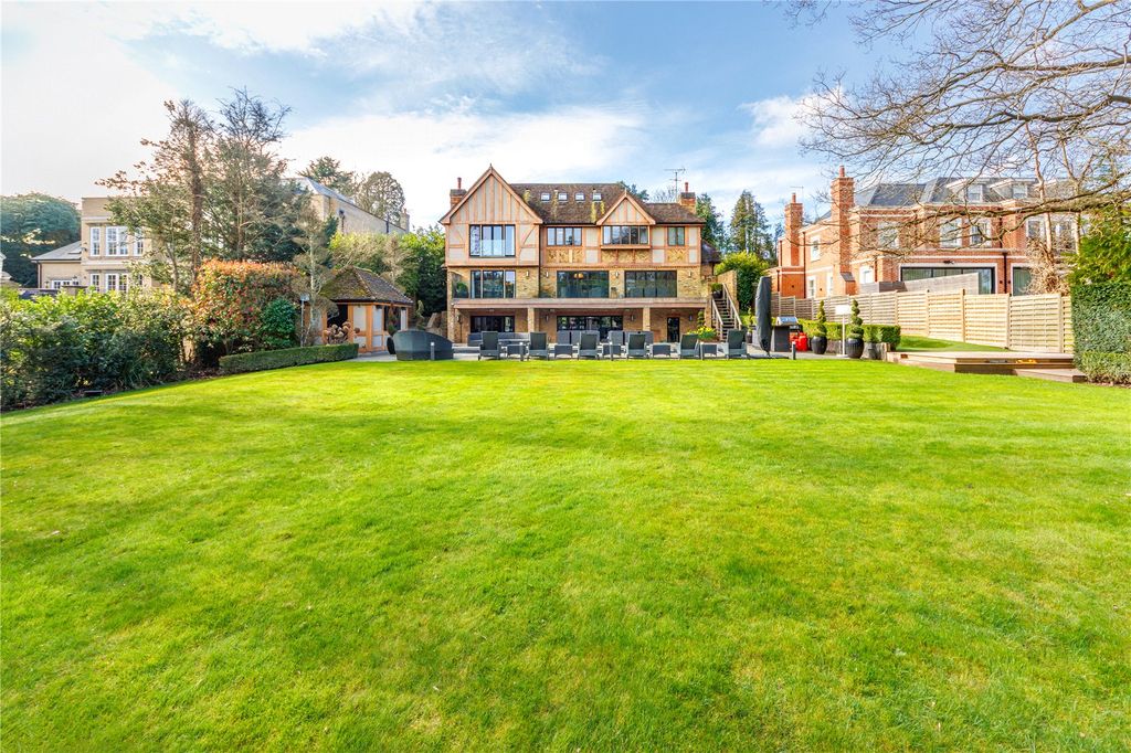 Additional image 40 of 5 bed detached house for saleNewlands Avenue, Radlett WD7