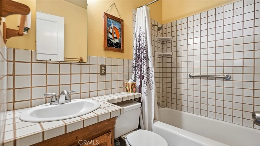 Additional image 44 of 4755 W 166th St, Lawndale, CA 90260