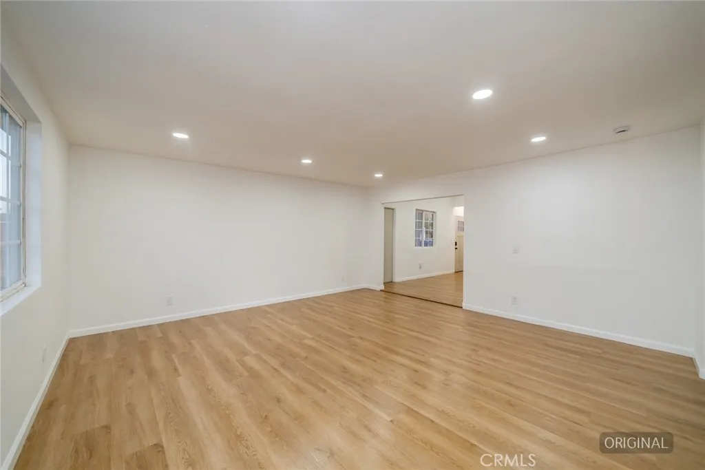 Additional image 45 of 555 N Chestnut Ave, Rialto, CA 92376