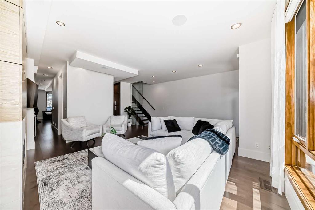 Additional image 6 of 2142 28 Avenue SW, Calgary, AB, T2t 1K5