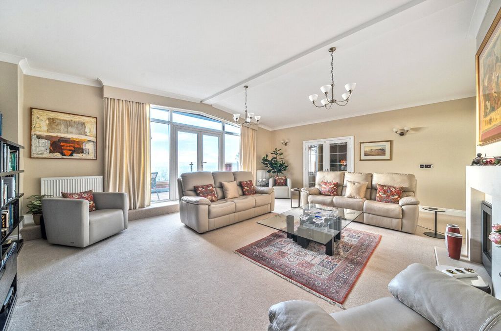 Additional image 8 of 4 bed flat for saleDouglas Avenue, Exmouth EX8