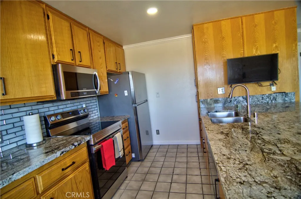 Additional image 17 of 51063 Joshua Tree Rd, Johnson Valley, CA 92285
