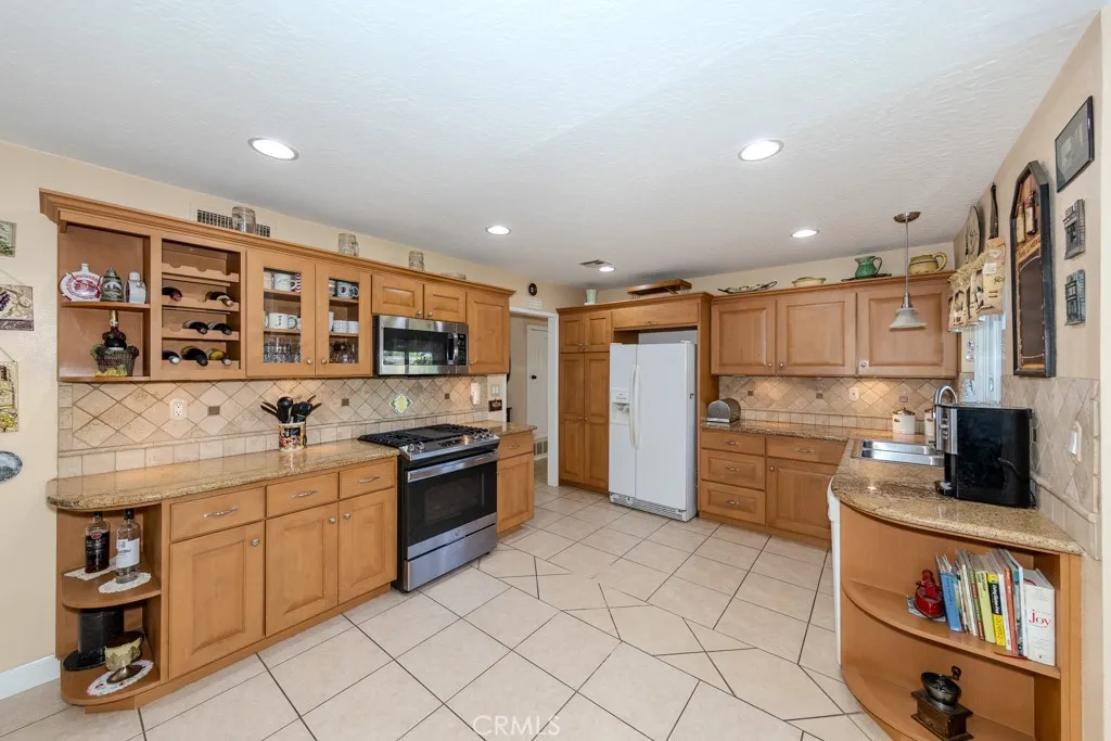 Additional image 43 of 142 N Pinney Drive, Anaheim Hills, CA 92807