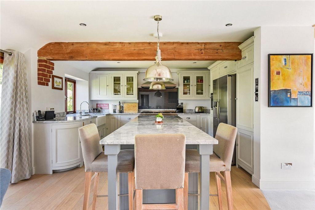 Additional image 11 of 3 bed flat for saleOld Park Lane, Chichester PO18