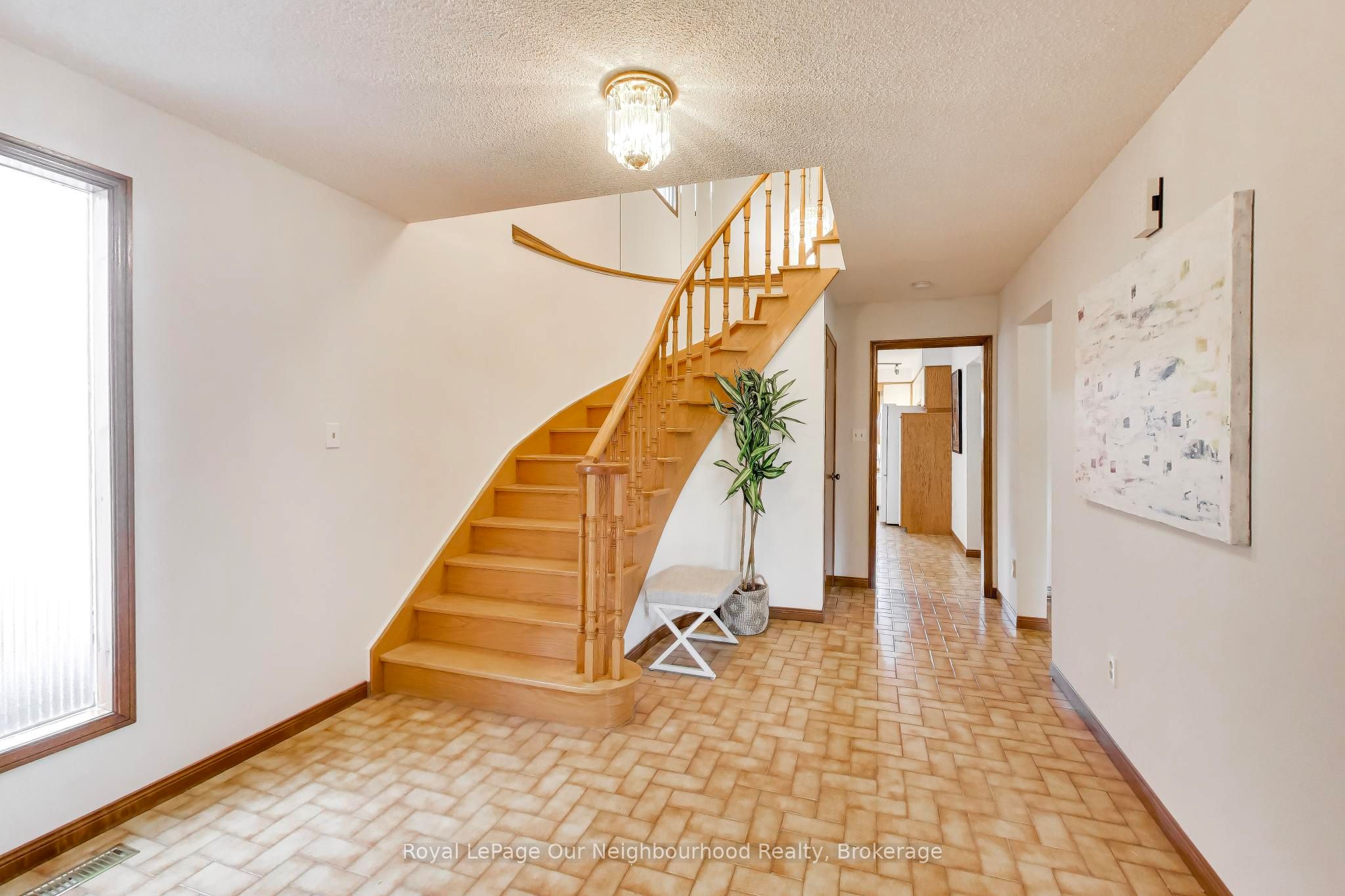 Additional image 4 of 32 Madawaska Avenue, Toronto, ON, M2M 2P9