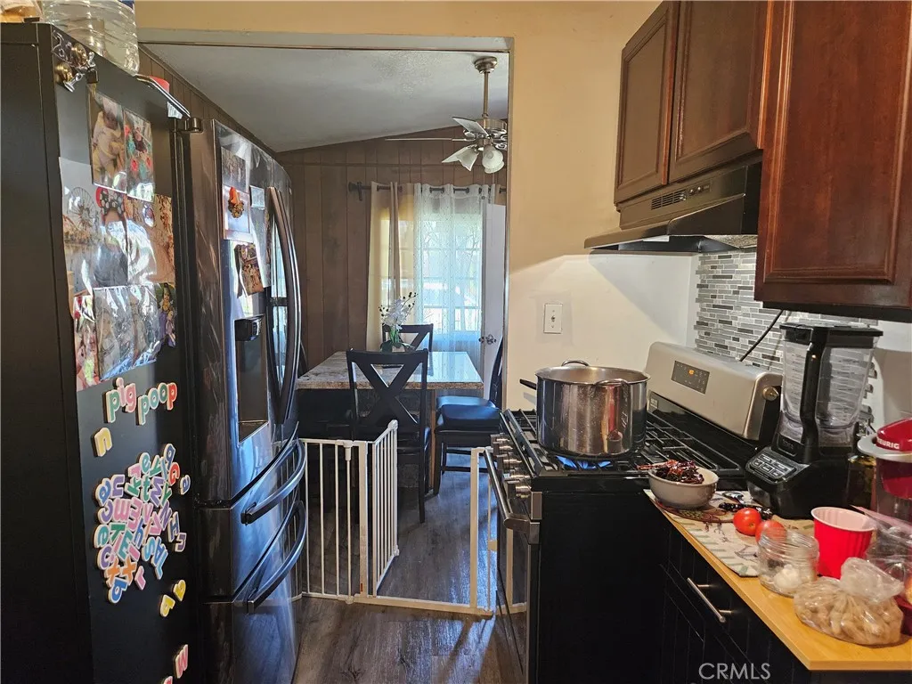 Additional image 69 of 537 E 3rd St, Rialto, CA 92376