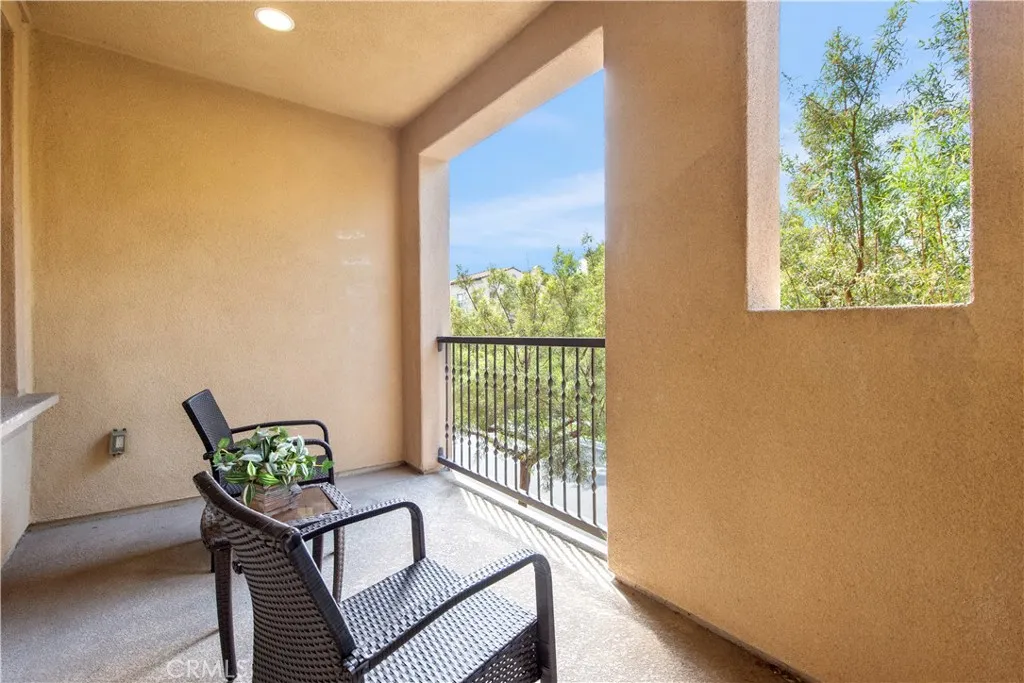 Additional image 28 of 68 Origin, Irvine, CA 92618