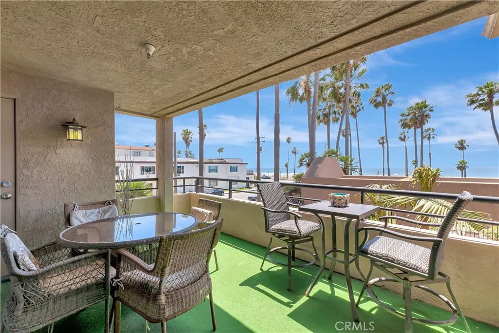 Additional image 4 of 1200 Pacific Coast Highway Unit 209, Huntington Beach, CA 92648