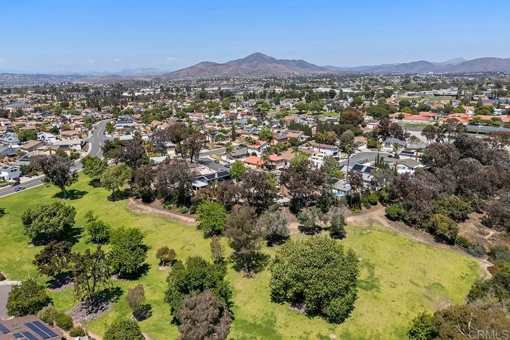 Additional image 8 of 1179 Corte De Cera, Chula Vista, CA 91910