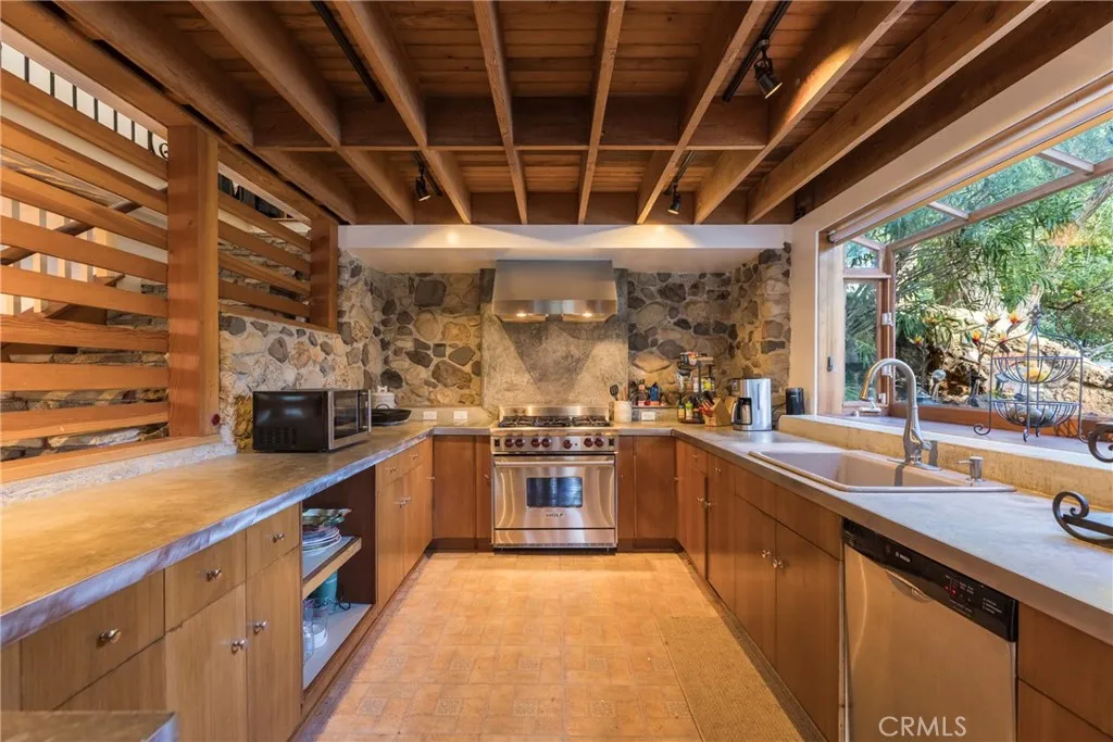 Additional image 15 of 2305 Sugarloaf Drive, Agoura Hills, CA 91301
