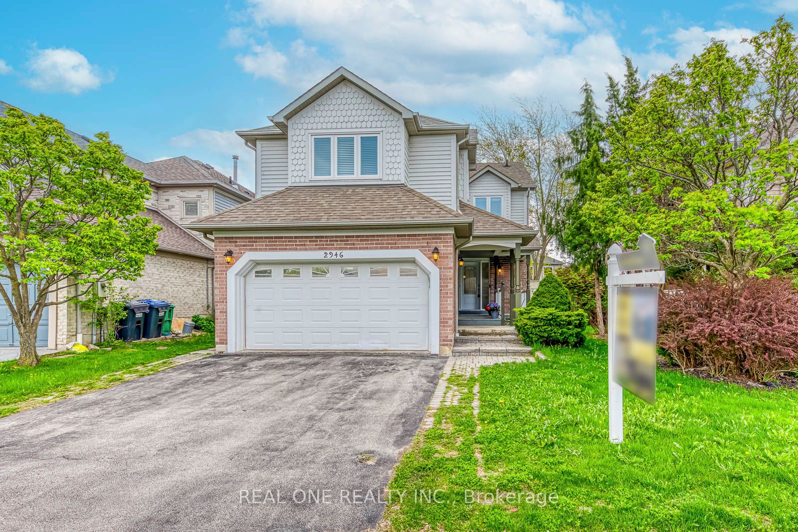 2946 Duncairn Drive, Mississauga, ON, L5M 5V7