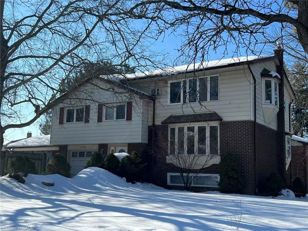 134 Greenbrier Drive, Waterloo, ON, N2L 4B5