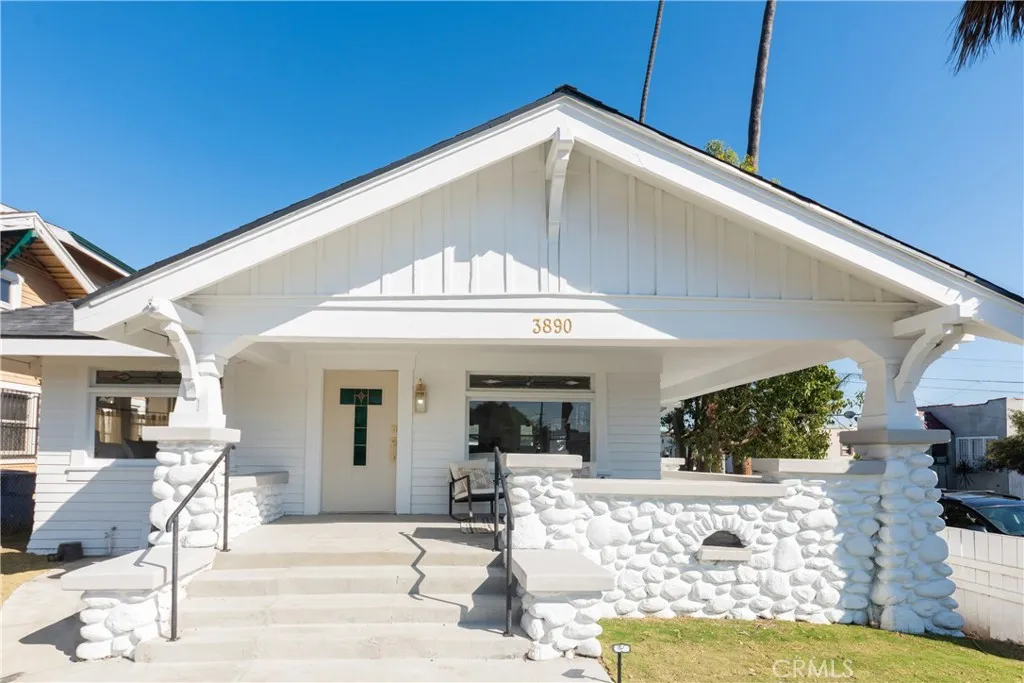 Additional image 55 of 3890 S Harvard Boulevard, Los Angeles, CA 90062