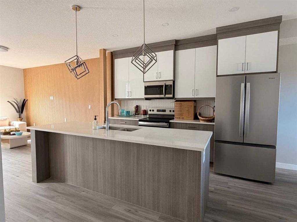 30 Red Sky Manor NE, Calgary, AB, T3N 2M2