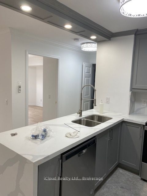 Additional image 5 of 1008-35 Kingsbridge Garden Circle, Mississauga, ON, L5R 3Z5