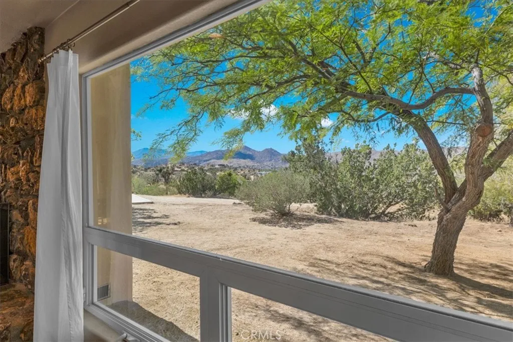 Additional image 80 of 55183 Cooper Lane, Yucca Valley, CA 92284