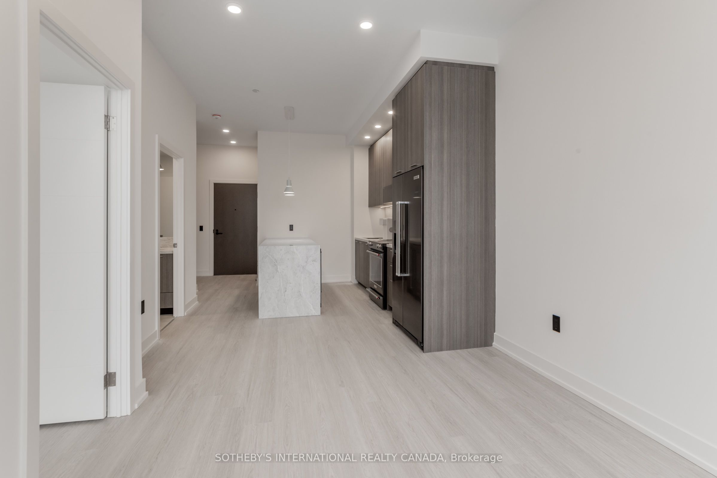 Additional image 5 of 505-31 York Garden Way, Toronto, ON, M6A 2V1