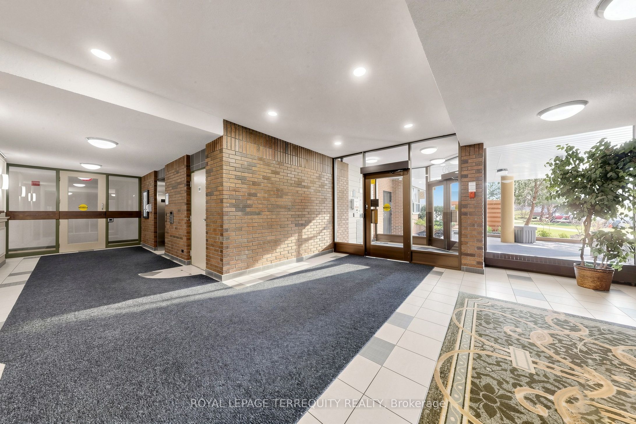 Additional image 6 of 103-30 Sunrise Avenue, Toronto, ON, M4A 2R3