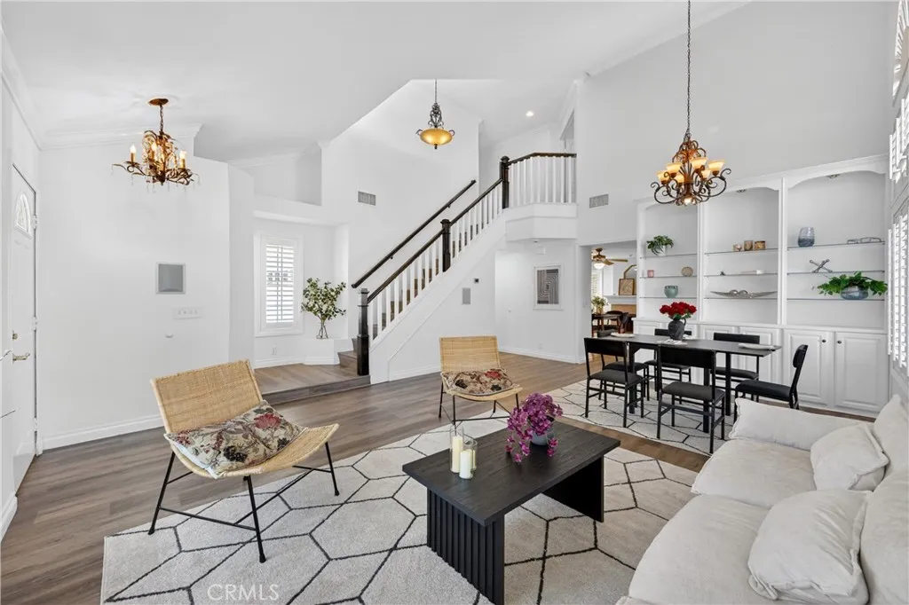 11562 Chadwick, Corona, CA 92878 photo 3