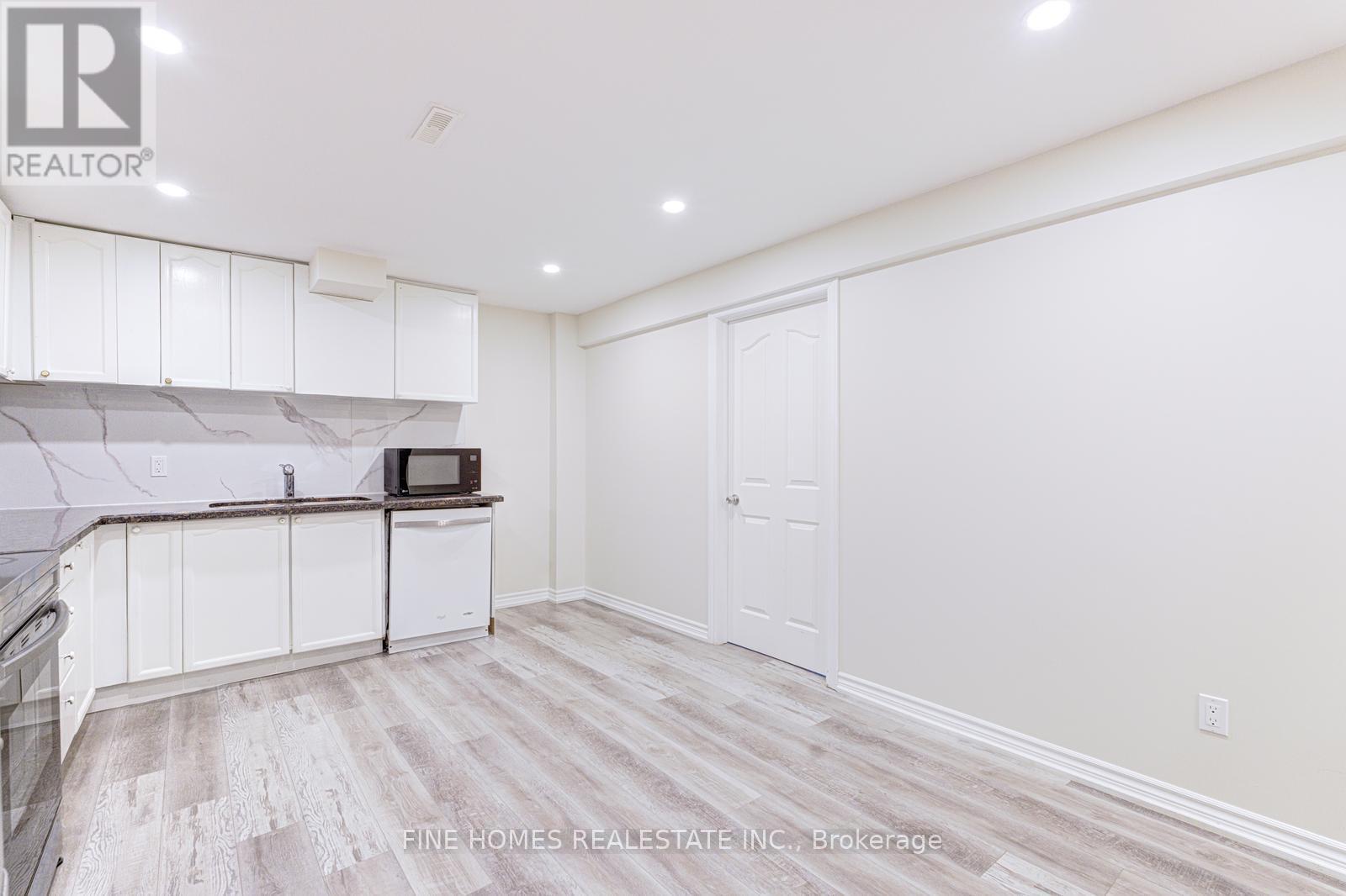 Additional image 3 of Lower-26 Rockwood Crescent, Vaughan, ON, L4J 7T2