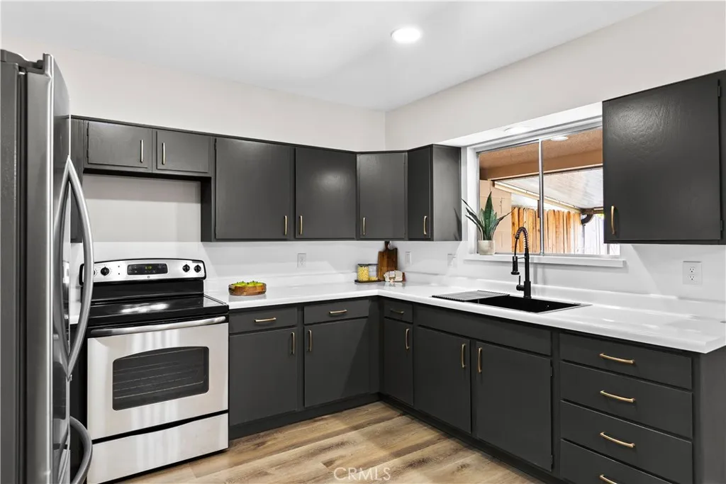 Additional image 37 of 621 S Palm Avenue Unit E, Hemet, CA 92543