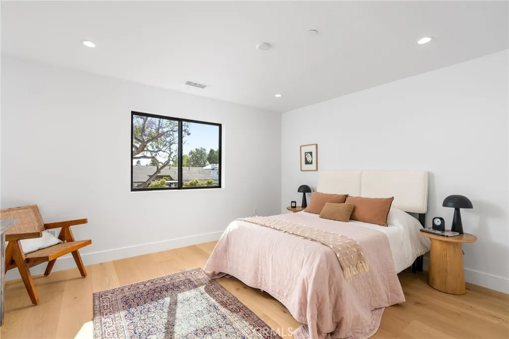 Additional image 61 of 3024 Country Club Dr, Costa Mesa, CA 92626