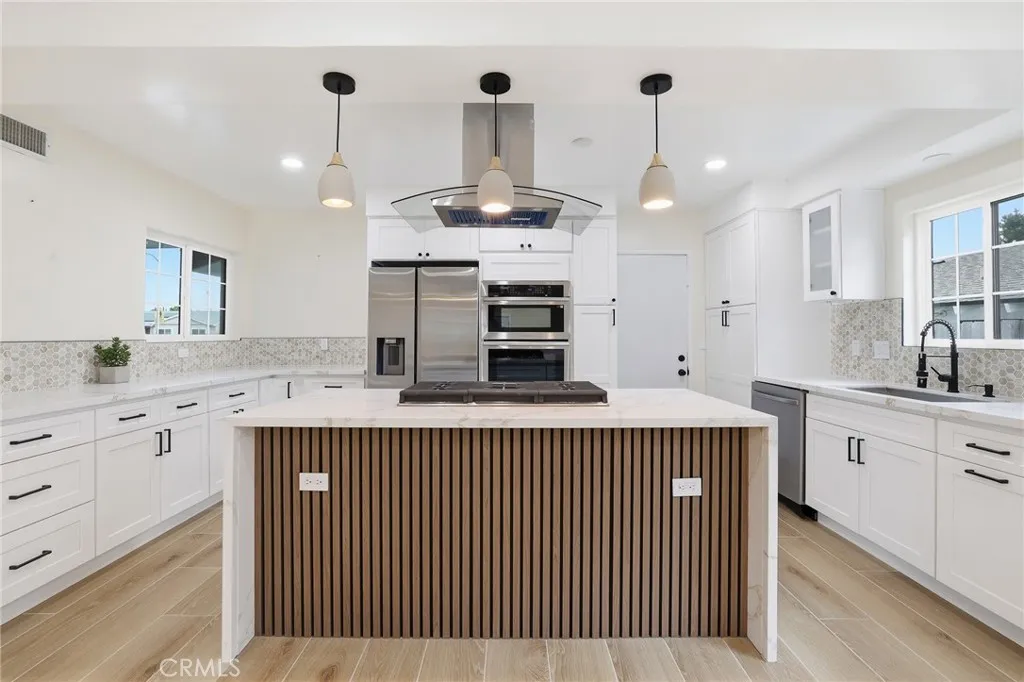 Additional image 39 of 16025 Calahan St, North Hills, CA 91343