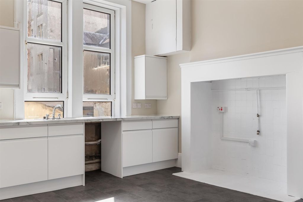 Additional image 30 of 3 bed flat for saleMargaret Street, Greenock PA16