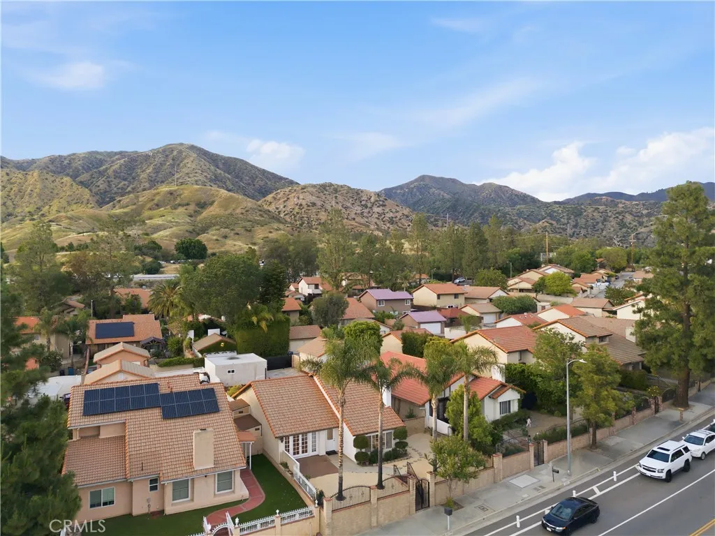 Additional image 96 of 15863 foothill Blvd, Rancho Cascades, CA 91342