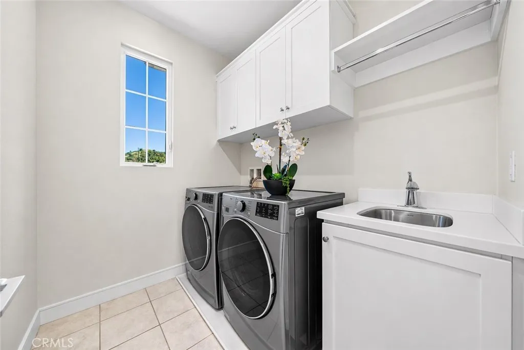 Additional image 75 of 162 Winnett, Irvine, CA 92602