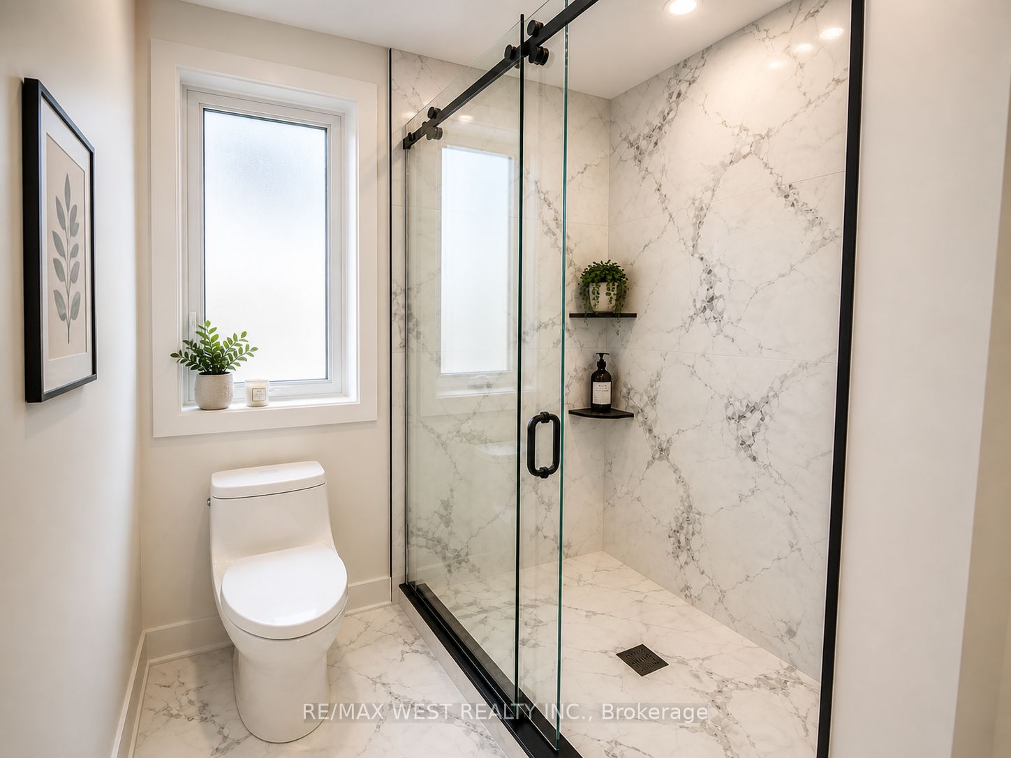 Additional image 6 of Main Level-73 Ravensbourne Crescent, Toronto, ON, M9A 2B1