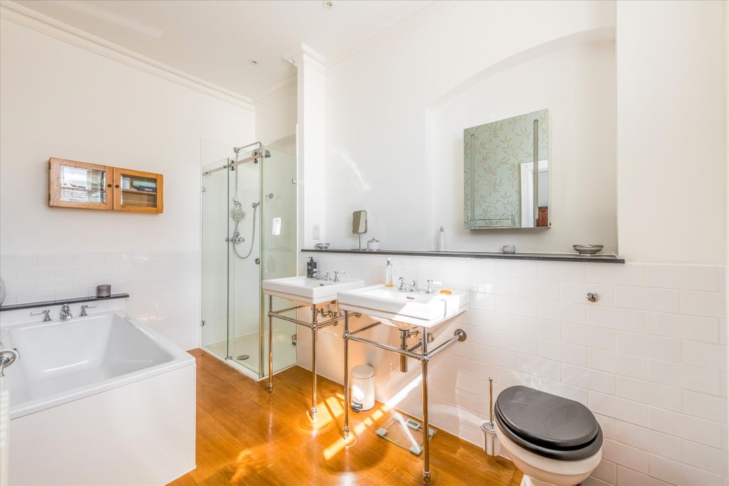 Additional image 13 of 2 bed flat for saleGoring Place, Wrotham, Sevenoaks, Kent TN15