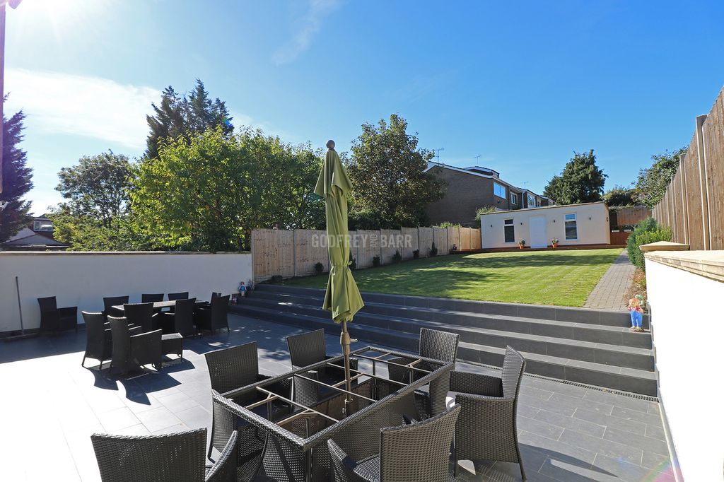 Additional image 3 of 4 bed detached house for saleTenterden Gardens, London NW4