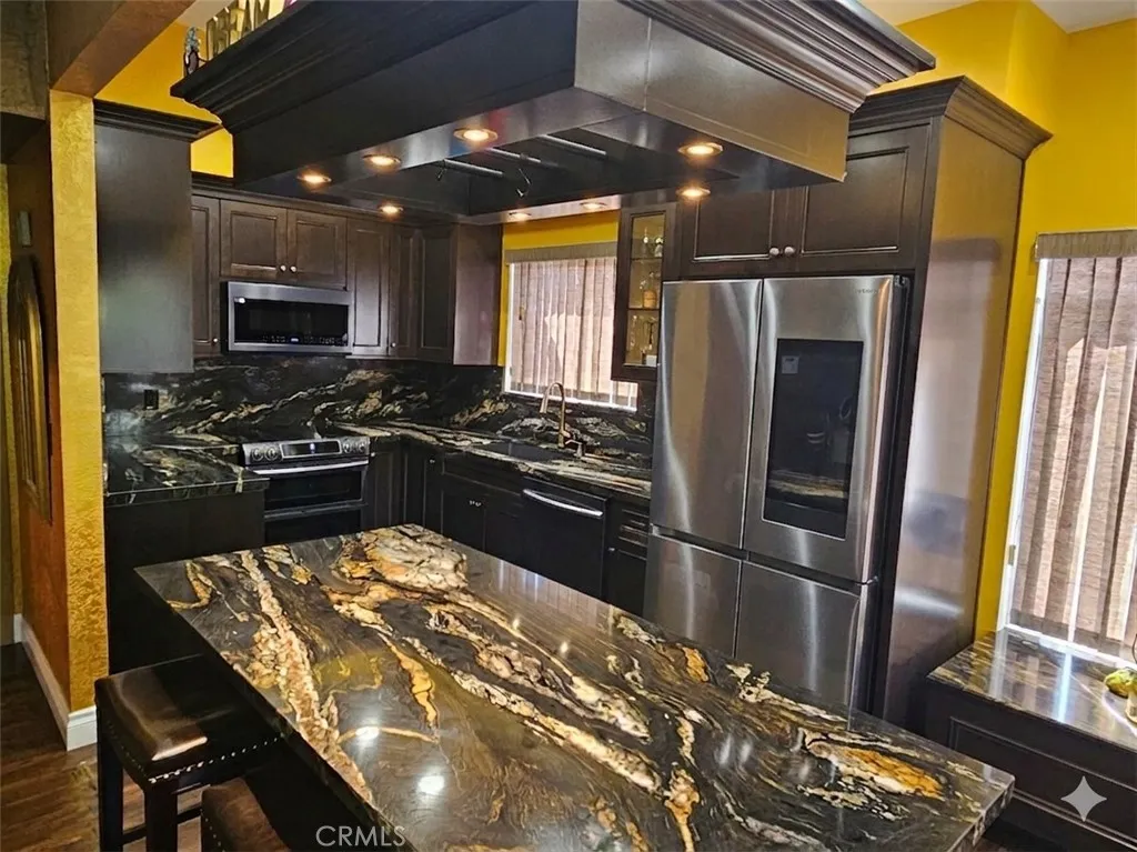 Additional image 3 of 1416 N Vista St, Los Angeles, CA 90046