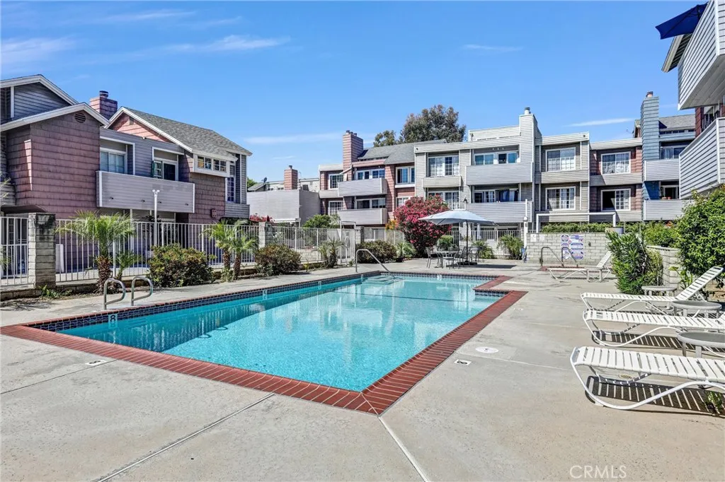 Additional image 33 of 20235 Keswick Street Unit 213, Winnetka, CA 91306