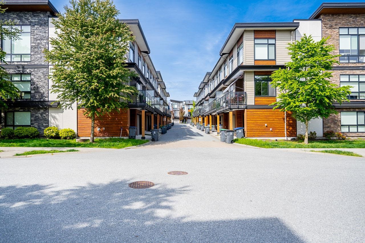 191-16488 64 Avenue, Surrey, BC, V3S 6X6