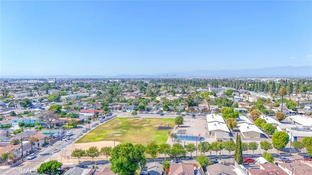 Additional image 36 of 2114 E Knopf St, Compton, CA 90222