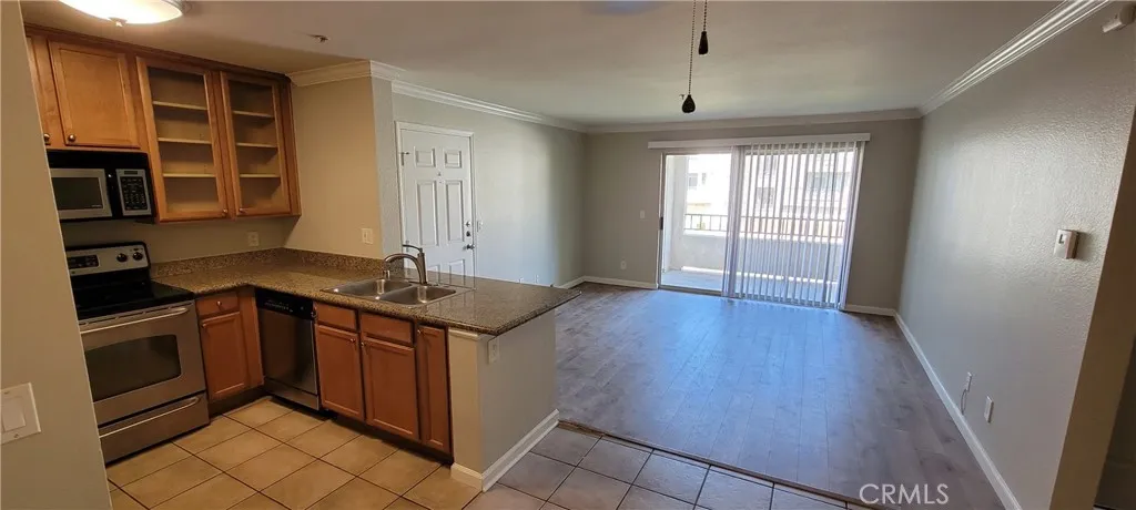 Additional image 20 of 1010 La Terraza Cir Unit 203, Corona, CA 92879