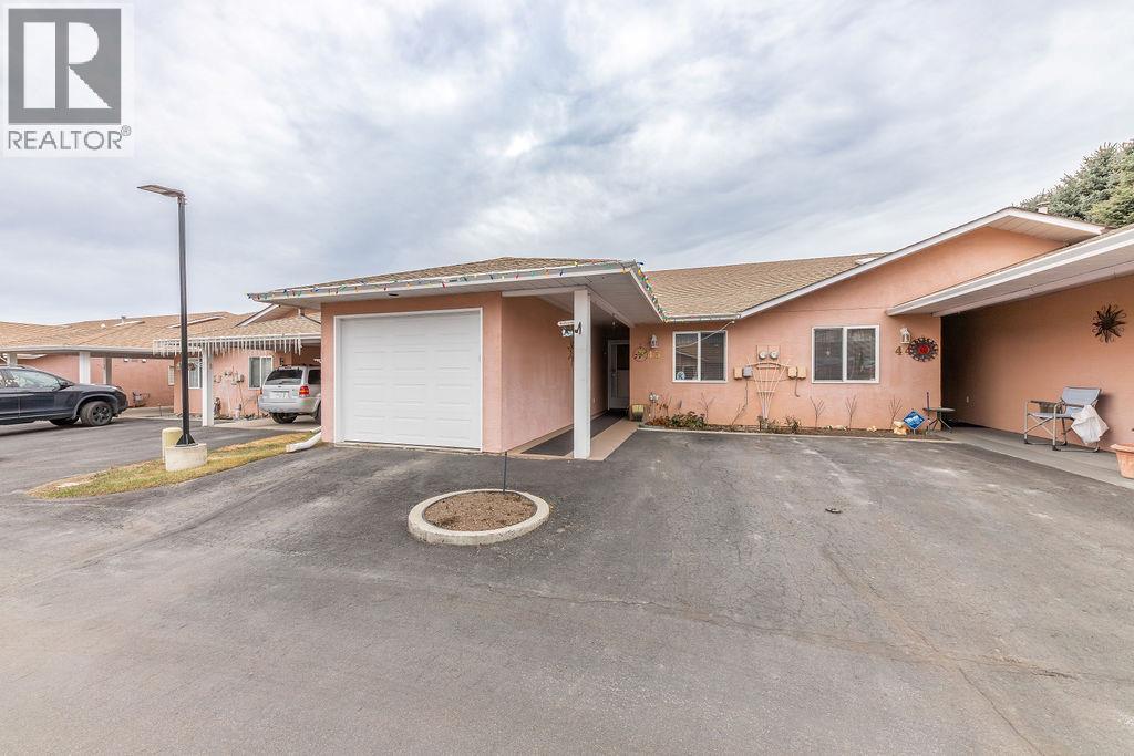 43-1285 14th Street, Kamloops, BC, V2B8K9