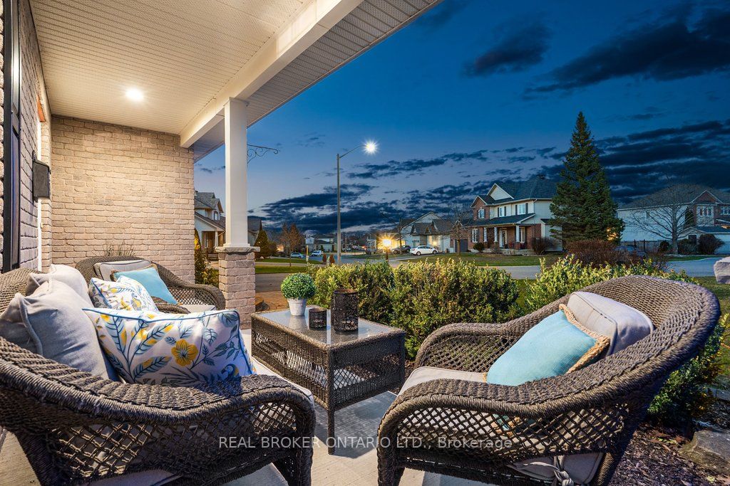Additional image 6 of 32 Feldspar Crescent, Ottawa, ON, K2S 1Y3